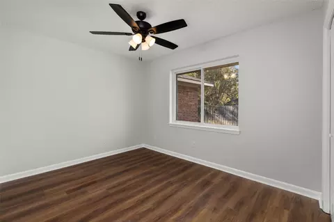 Bedroom - 809 Princesa Dr, Haughton, LA 71037 photo 4 of 5