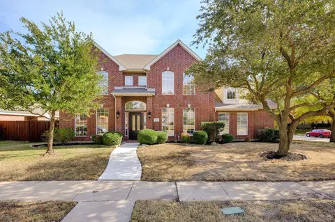 696 Hollow Cir, Coppell, TX 75019