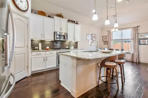 1012 Sweeping Butte Dr, Haslet, TX 76052 photo 8