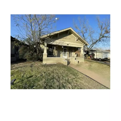 512 NW 5th St, Mineral Wells, TX 76067