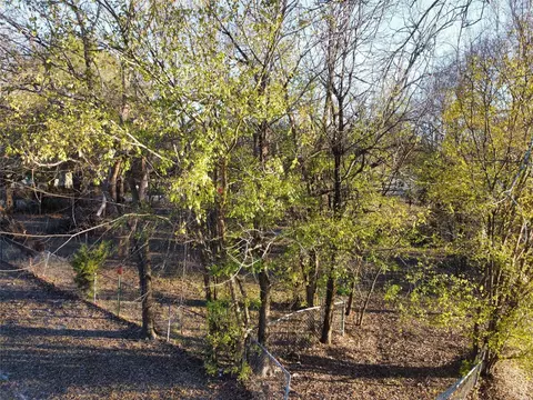 330 E Waco Ave, Cooper, TX 75432 photo 3