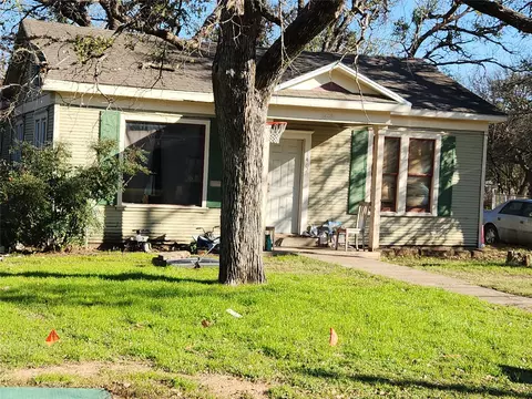 1402 NW 3rd Ave, Mineral Wells, TX 76067