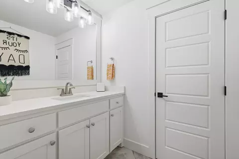 Bath - 206 Denton St E, Argyle, TX 76226 photo 7 of 7