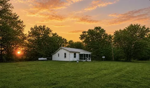 6049 Farm Road 3236, Dike, TX 75437