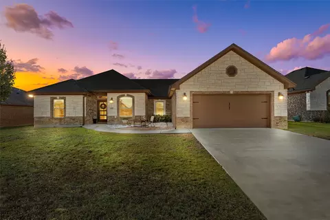 408 Magnolia Dr, Troy, TX 76579