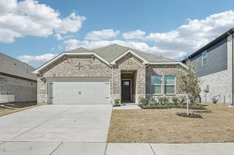4102 Fork Dr, Farmersville, TX 75442