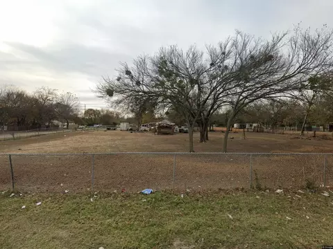 1336 E Ripy St, Fort Worth, TX 76115
