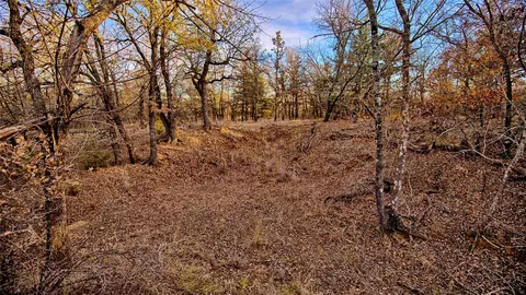 1943 Lakeridge, Sunset, TX 76270