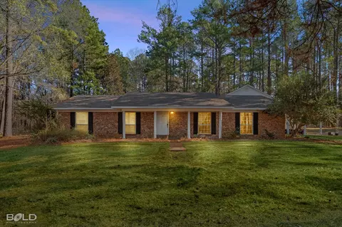 447 Burrow Ln, Cotton Valley, LA 71018