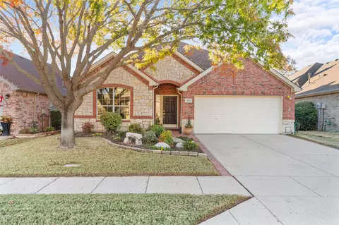 363 Wrangler Dr, Fairview, TX 75069