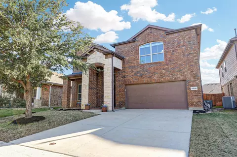 15616 Carlton Oaks Dr, Fort Worth, TX 76177