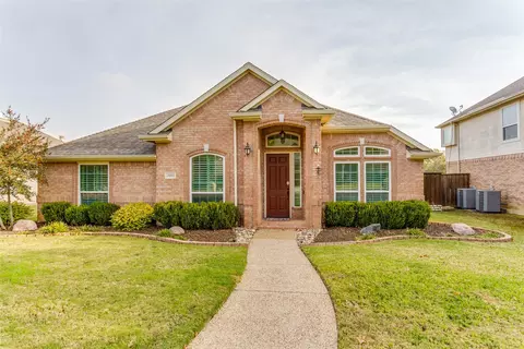 2805 Vista View Dr, Lewisville, TX 75067