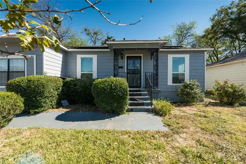 3106 S Marsalis Ave, Dallas, TX 75216