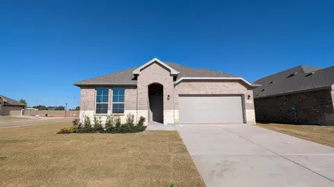 1252 Beltway Ln, Granbury, TX 76048