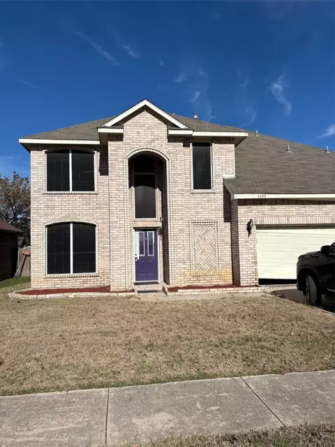 3600 Cove Meadow Ln, Fort Worth, TX 76123