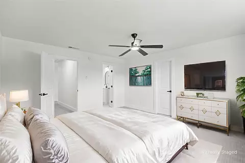 Bedroom - 929 E Berkeley Dr, Richardson, TX 75081 photo 2 of 4