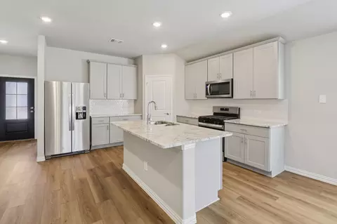 711 London Town Ln, Mckinney, TX 75071