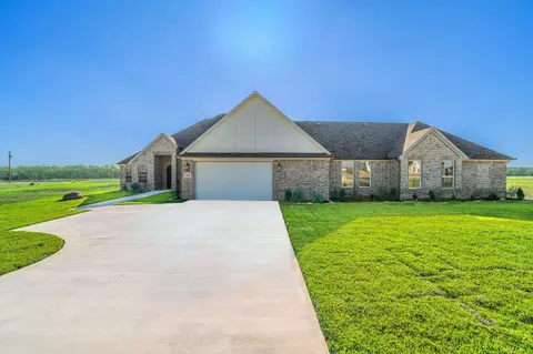 1060 Grison Cir, Corsicana, TX 75109