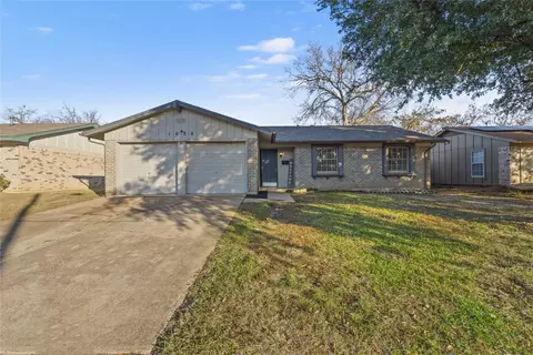 1636 Bending Oaks Trl, Dallas, TX 75217