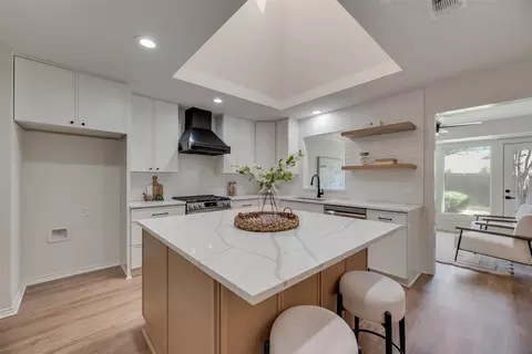 2408 Buttercup Dr, Richardson, TX 75082