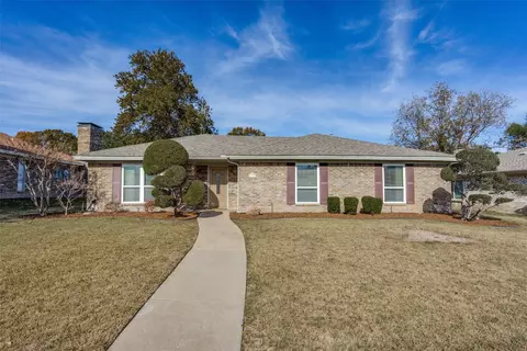 2117 Winterstone Dr, Plano, TX 75023