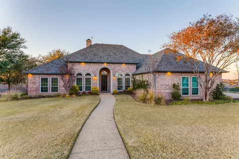 10908 Hawkins Home Blvd, Benbrook, TX 76126