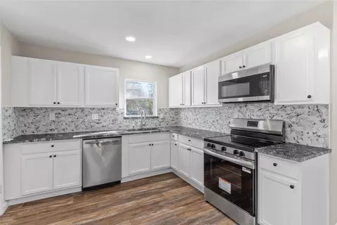 4713 Nolan St, Fort Worth, TX 76119