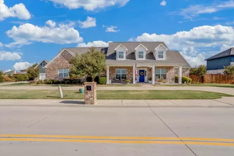 949 W Sunset Blvd, Celina, TX 75009