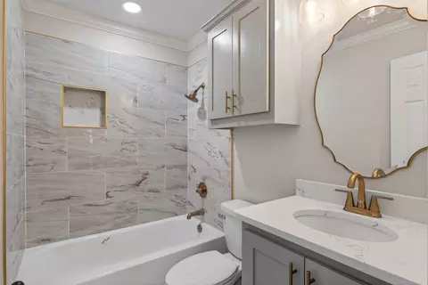 Bath - 902 Clay St, Minden, LA 71055 photo 1 of 4