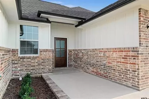 113 Hay Mdw, Winona, TX 75792