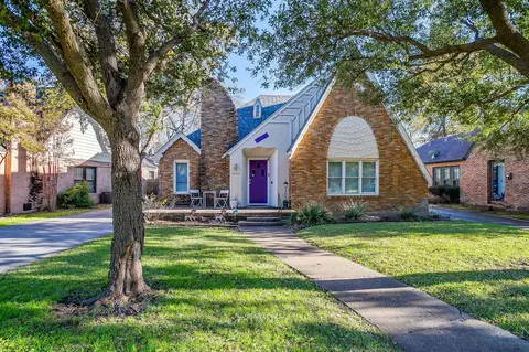 3305 Park Ridge Blvd, Fort Worth, TX 76109