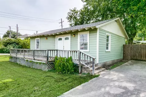 10376 Bel Aire Dr, Dallas, TX 75218