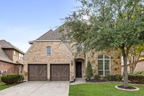 108 Guadalupe Dr, Irving, TX 75039