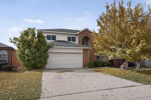 1117 Indian Trail Ct, Roanoke, TX 76262