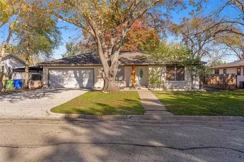1307 N 61st St, Waco, TX 76710