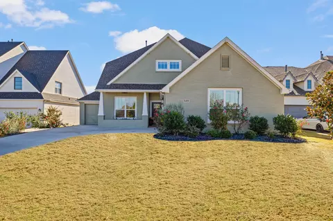 649 Prairie Ave, Aledo, TX 76008