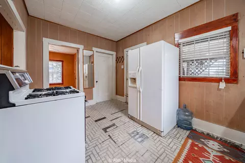 Kitchen - 1104 N Avenue Ave E, Haskell, TX 79521 photo 4 of 4