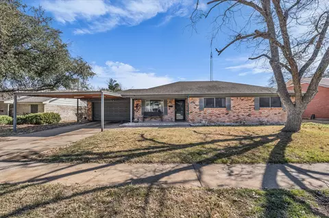 5806 Stratford Dr, Waco, TX 76710