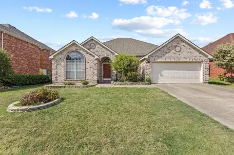 632 Delores Dr, Grand Prairie, TX 75052