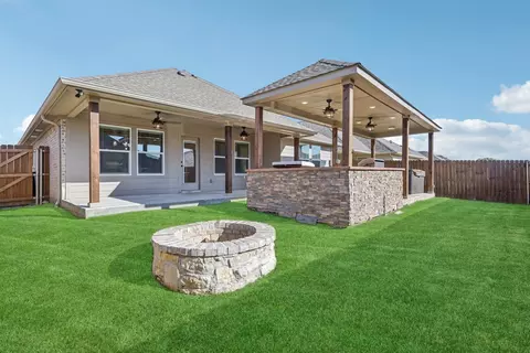 803 Tippit Ln, Greenville, TX 75402