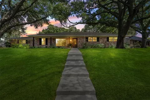 3733 Laguna Vista Dr, Waco, TX 76708