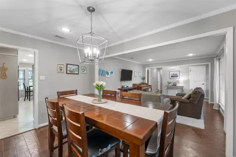 Dining - 3733 Laguna Vista Dr, Waco, TX 76708 photo 2 of 3