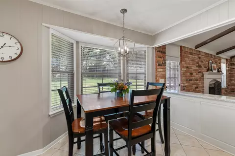 Dining - 3733 Laguna Vista Dr, Waco, TX 76708 photo 3 of 3