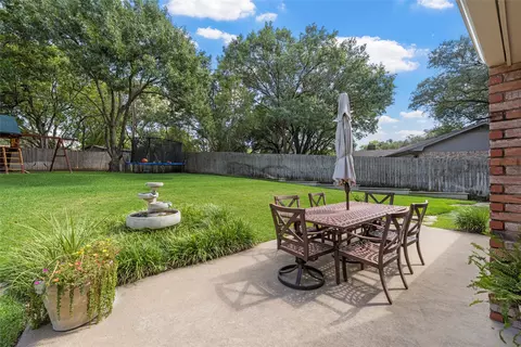 Exterior - 3733 Laguna Vista Dr, Waco, TX 76708 photo 5 of 10
