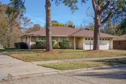 2605 Lakeway Dr, Shreveport, LA 71109