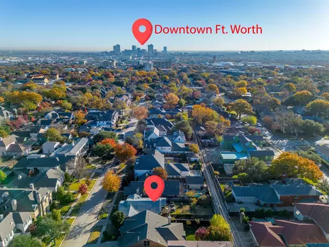 4067 Bunting Ave, Fort Worth, TX 76107