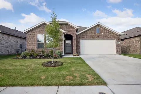 9609 Alderleaf Trl, Crowley, TX 76036