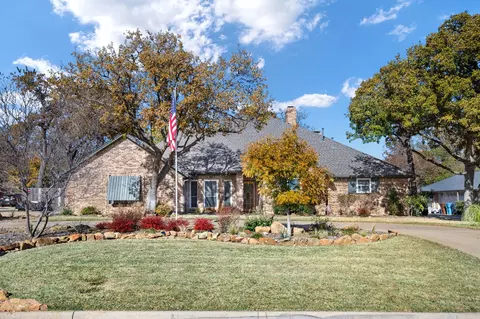 9 Rolling Hills Cir, Denton, TX 76205