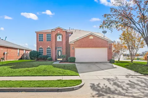 2216 Willow Dr, Little Elm, TX 75068