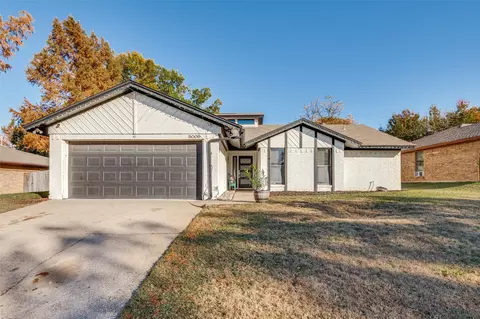 5009 Fairmount Dr, Arlington, TX 76017